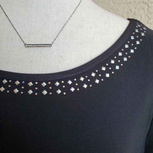 NY COLLECTION | Studded Open Back Top in Black sz 2X - Picture 2 of 5